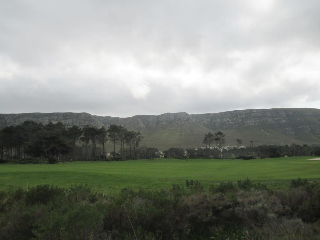 Mulligans Guest Lodge Hermanus Bilik gambar